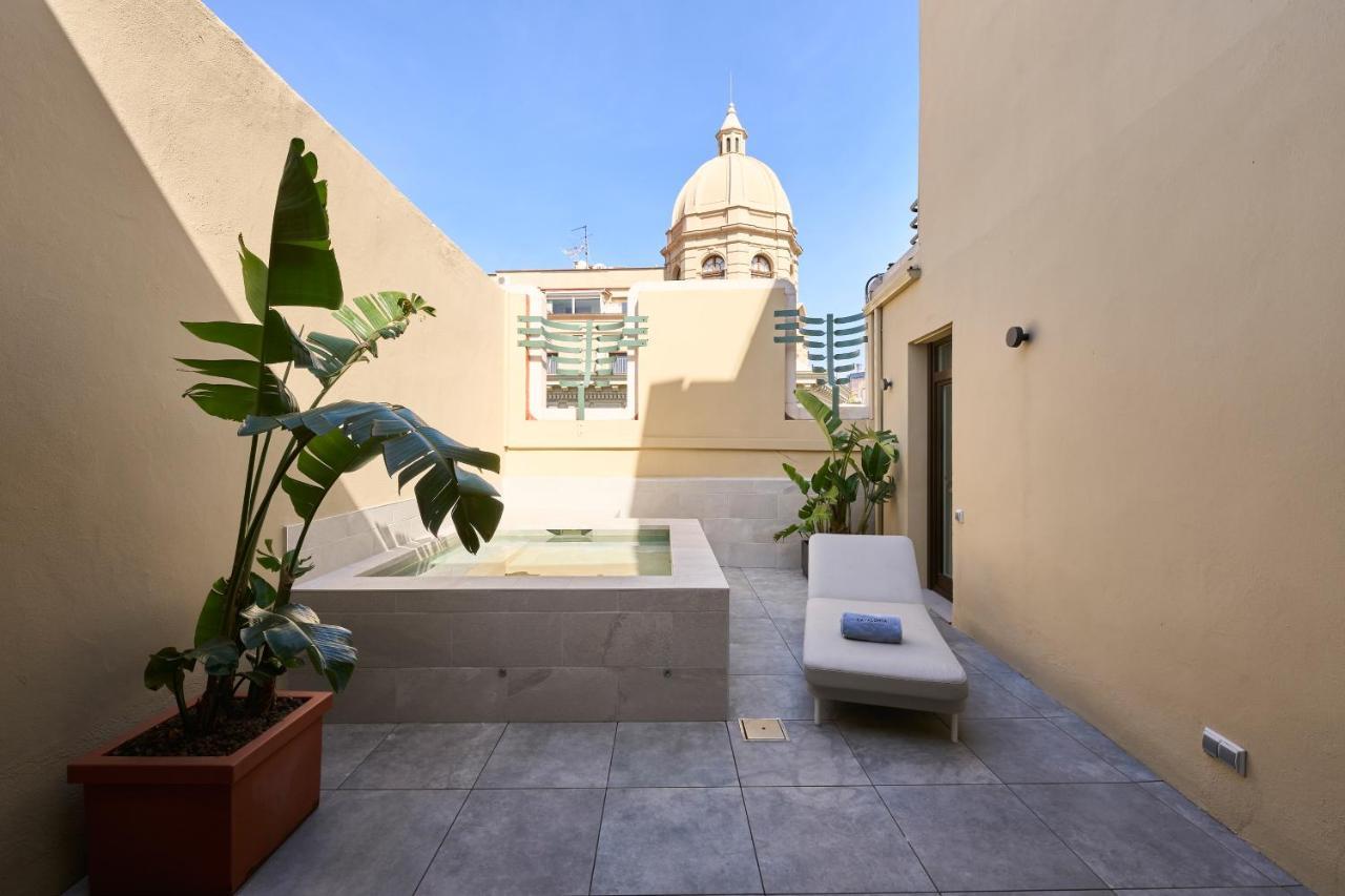 Suite com Piscina Privativa