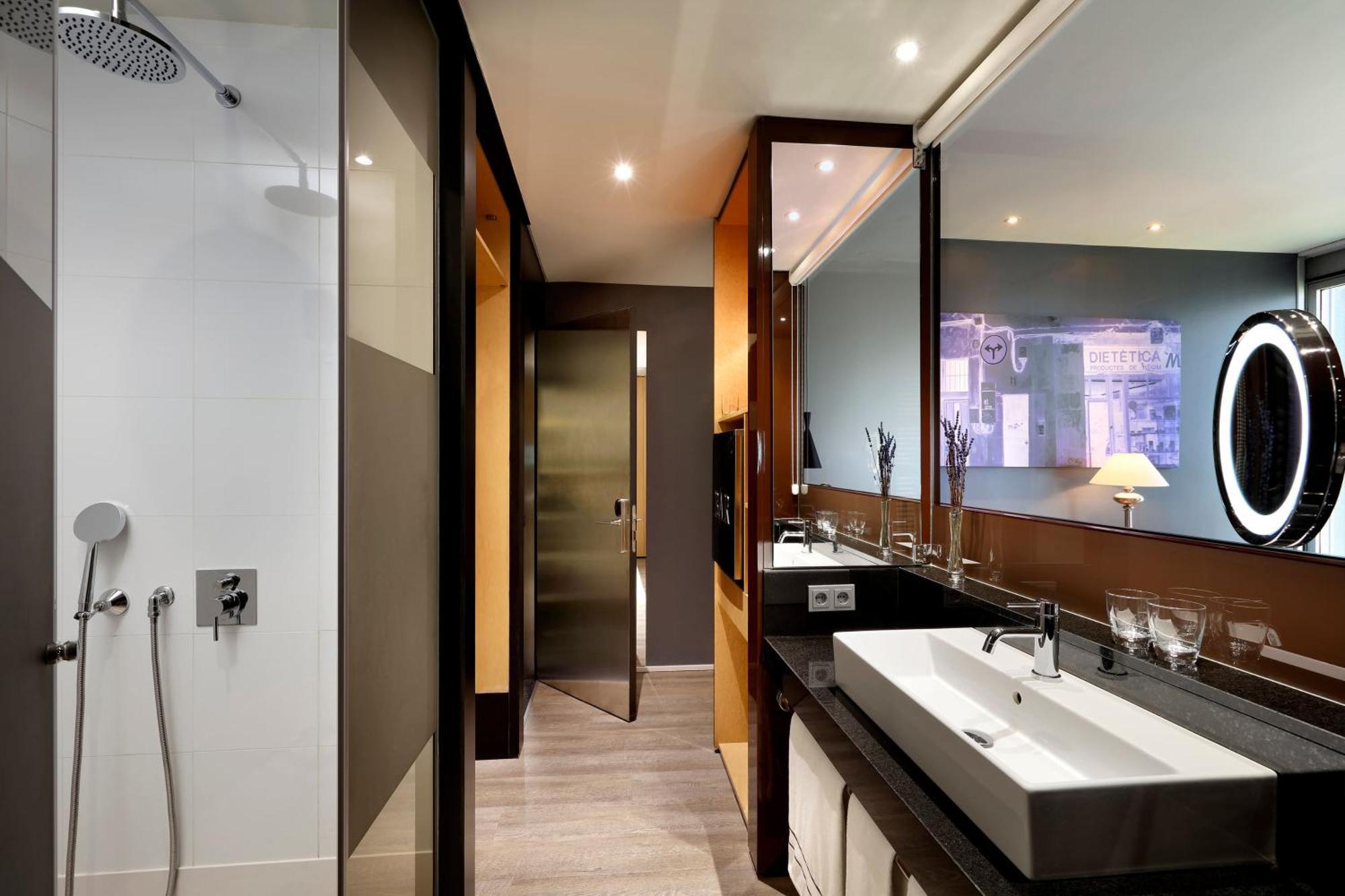 The Level Grand Premium City View