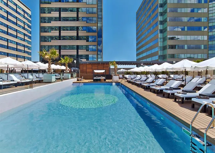 Dog friendly hotels Hilton Diagonal Mar Barcelona