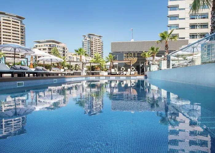 Dog friendly hotels Hilton Diagonal Mar Barcelona
